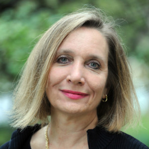Award-winning journalist Joyce Pellino Crane.